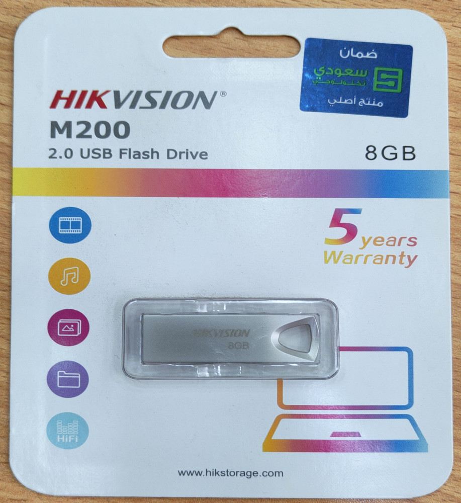  HIKVISION M200 فلاش درايف صغيرة الحجم - 8 جيجابايت - USB 2.0. 