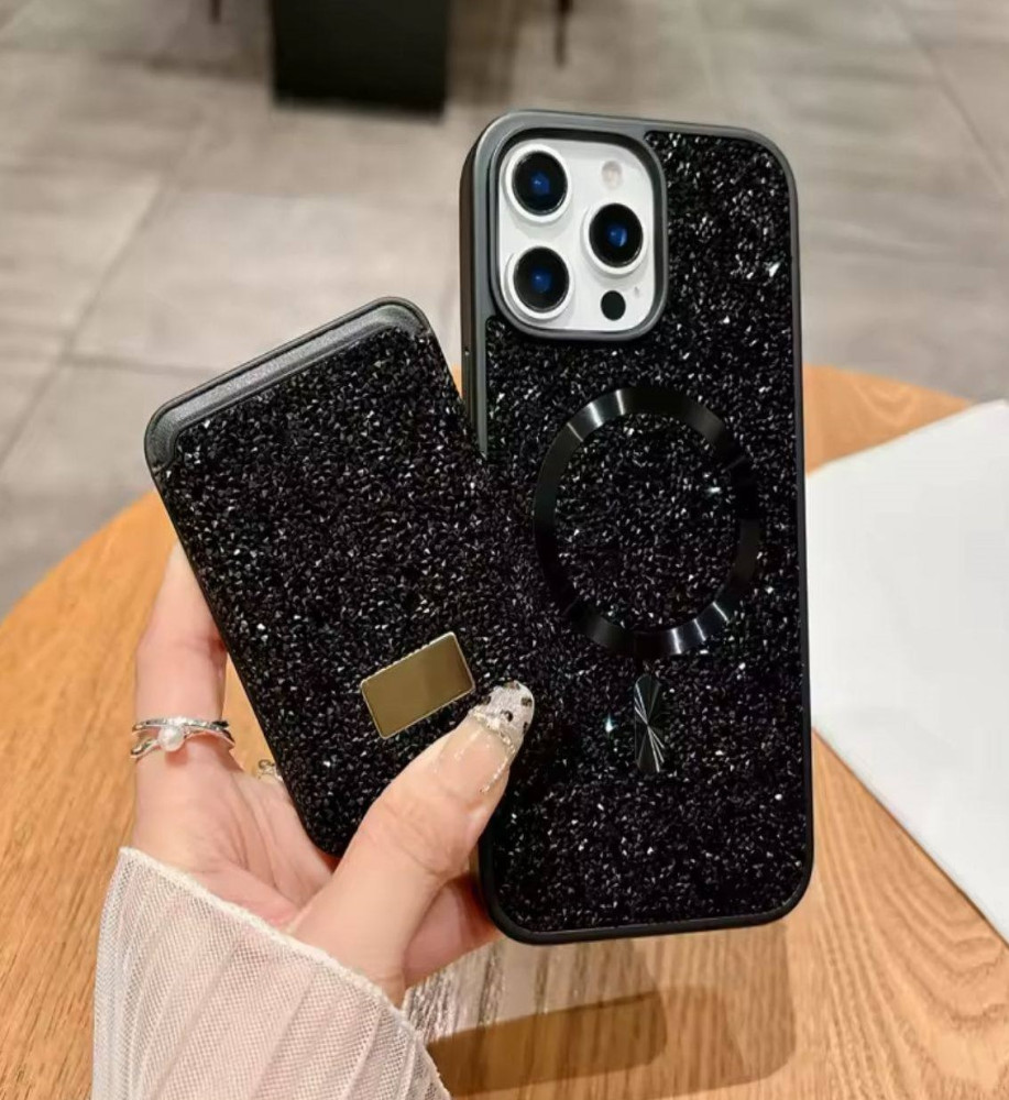  جراب SWAROVSKI مغطي بالإستراس مع ألوان جذابة و حافظة بطاقات مغناطيسية بالإضافة إلي دعم الشحن اللاسلكي Mage Safe متوافق مع موبايل ايفون 16 برو 