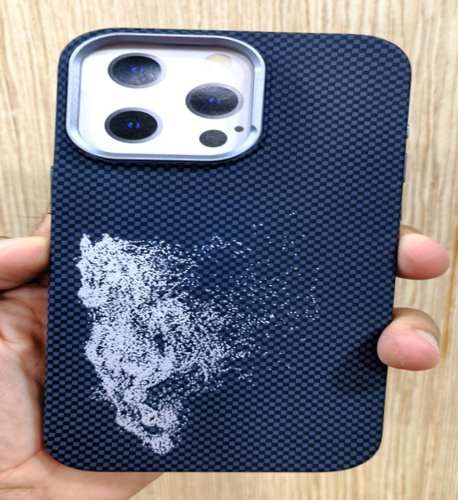  iPhone 15 Pro Max Carbon Fiber MagSafe Case – Protective and Stylish. 